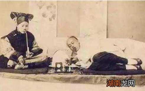 为什么说咸丰能活到31岁已经算是高寿了?咸丰都做了些什么?