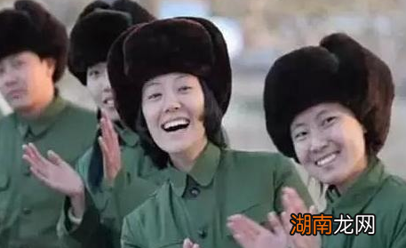 辽金贵族帽子两侧为何会两根动物的尾巴 历史上确实如此吗