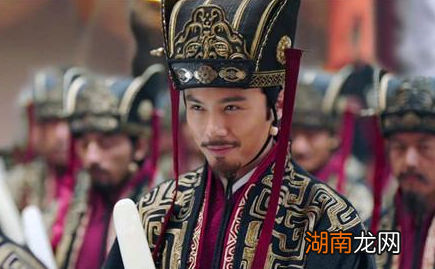 为什么说贾充与贾南风这对父女十分的坑爹？他们做了什么？