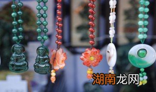 佩戴翡翠玉观音有什么讲究 佩戴观音翡翠有什么好处