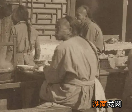 古代赈灾为什么要出动军队 朝廷为什么不准百姓自赈