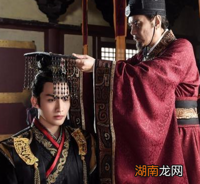 秦国灭齐的时候就剩下齐一个 齐国君主心里是怎么想的