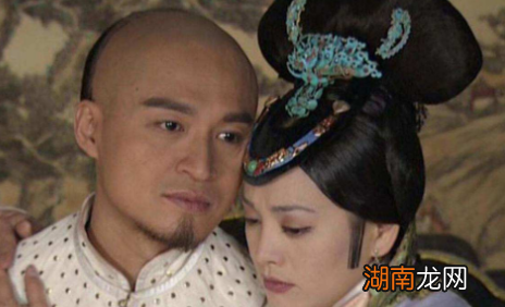 多尔衮、豪格两大势力相争为何却让福临捡了便宜呢？