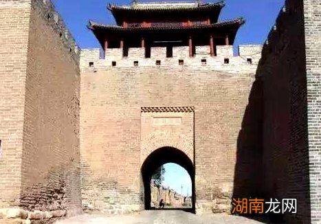 古代长城高度甚至不足三四米 长城真的能防住外族入侵吗