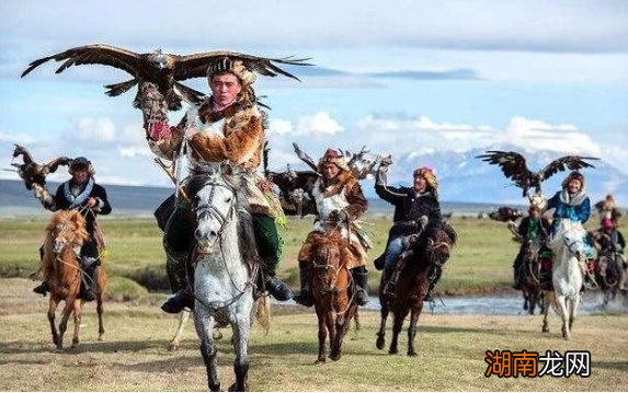 古代的游牧民族为什么都喜欢向中原发动战争?有什么特殊原因吗?