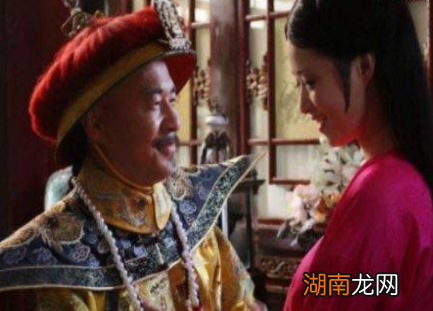 有关于宫斗剧的电视剧为何大多数都在清朝 清朝妃子侍寝为什么要用被子裹着