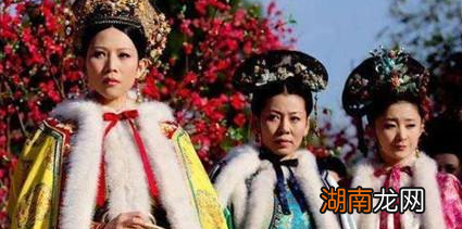 有关于宫斗剧的电视剧为何大多数都在清朝 清朝妃子侍寝为什么要用被子裹着