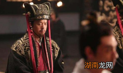 陈群有哪些贡献?他为何会投降曹操？