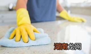 浴室地板砖污渍非常严重怎么清洁