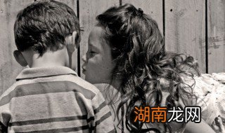 初三男生早恋家长怎么办 初三男孩早恋家长怎么办