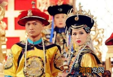 孝和睿皇后为什么没让亲生儿子继承皇位,而是扶持养子登基呢?