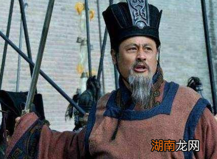 荀彧怎么死的 曹操为什么给一个空盒给荀彧