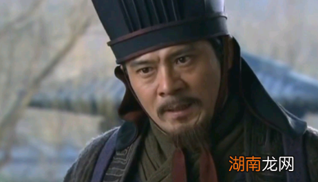 陈宫离开曹操投靠吕布,为何就是不投靠刘备呢?