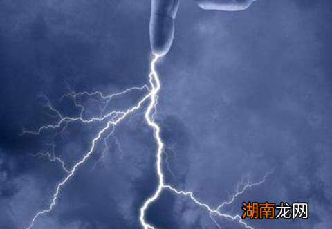 历史上患“疽”而死的人物有哪些?“疽”是一种怎样的病症?