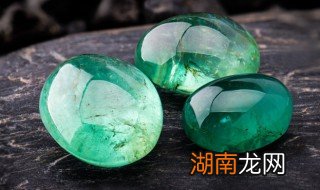 a货和b货翡翠怎么区分 a货翡翠与b货翡翠如何区分