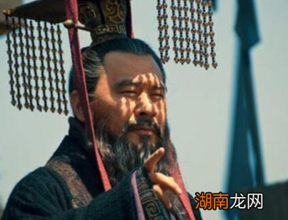 陈宫为什么是都不给曹操做谋士 陈宫到底在忌惮什么