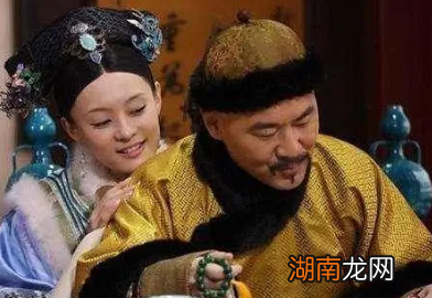 从&amp;ldquo;十二美人图&amp;rdquo;中分析雍正皇帝的情感世界，他是如何理解感情的？