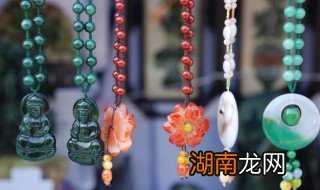 翡翠要怎么养才会越来越亮 翡翠要怎么养才会越来越亮呢