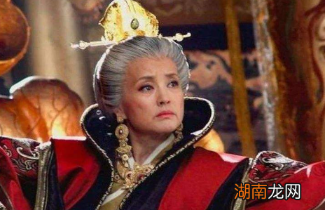 武则天被逼退位后，为什么没有立即被清算？