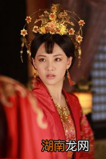 武则天被逼退位后，为什么没有立即被清算？