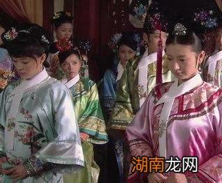 古代历史上皇后是如何统领六宫的？侍寝的这项特权，其他妃嫔最为羡慕