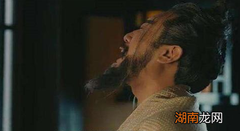 华佗到底是死于曹操的猜忌还是自身原因？