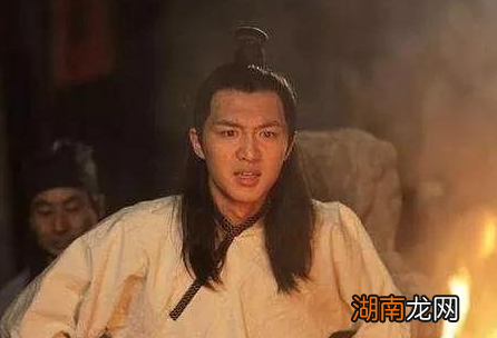 李世民在玄武门杀死李建成和李元吉的过程为什么会那么容易？