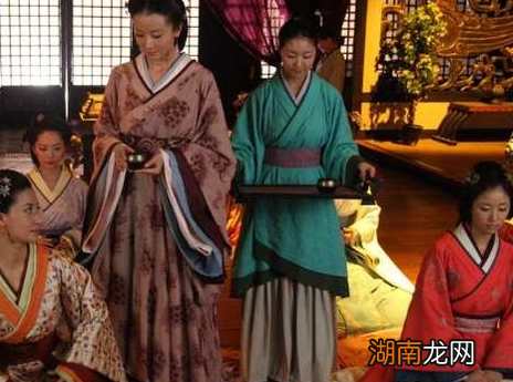 常言道皇帝后宫佳丽三千 皇帝是怎么做到雨露均沾的