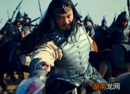 官渡之战袁绍自身还是有实力 袁绍最后是怎么输的