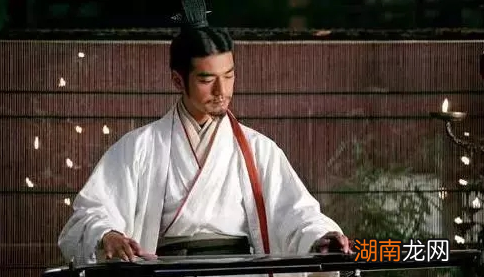 为什么说刘备注定夺不了天下?这和庞统有什么关系?