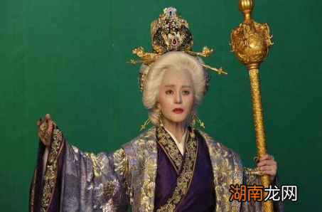 武则天为什么退位后不到一年就去世了?有什么特殊原因吗?