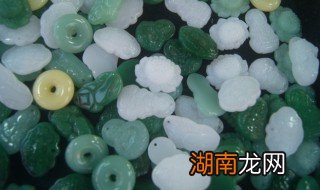 真翡翠假翡翠怎么鉴定 翡翠怎么鉴定真与假