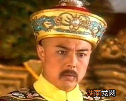 和珅为什么叫做和大人 他们的姓氏叫是什么