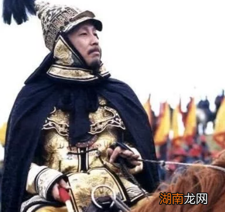 康熙为什么三次亲征噶尔丹 噶尔丹的实力撑不起野心