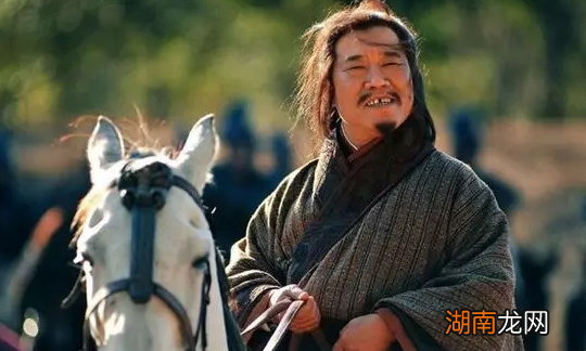 周瑜临死前为什么要告诫孙权要提防刘备?背后有什么原因吗?