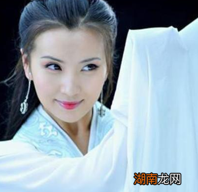 董卓和吕布相比 貂蝉最爱的人到底是谁