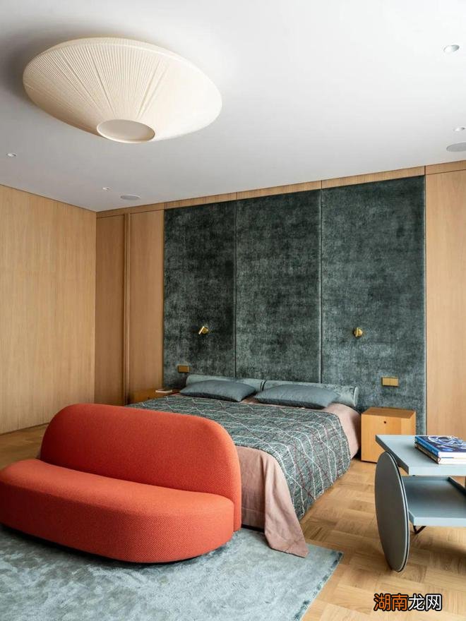 老公寓翻新出五间房,每件家具都是大牌设计