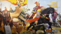 秦桧的老婆王氏的跪像为什么也在岳飞的墓前？王氏对岳飞做了什么？