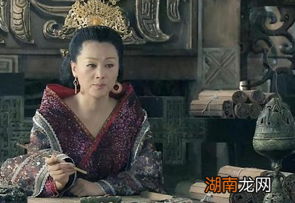 吕雉被困三年里都做了什么 吕雉为什么被人称为毒后