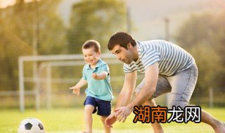 小孩言语上不尊重父母怎么开导