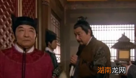 北宋和南宋之间还有两个朝代不过正史没有承认它们