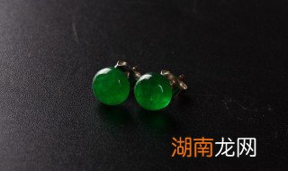 用水怎么养翡翠 用水怎么养翡翠手镯