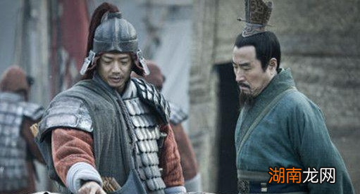 萧何为什么要月下追韩信？萧何为什么那么看重韩信？