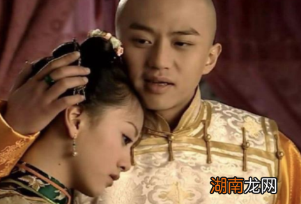 英年早逝的顺治真的只钟爱董鄂妃吗？