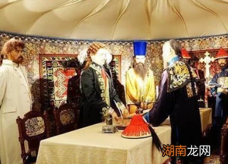 康熙已经看到了西方火器的威力 清朝为什么在原地呆上百年时间