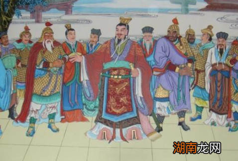 汉文帝为何能开创“文景之治”的?你看他有多节俭?