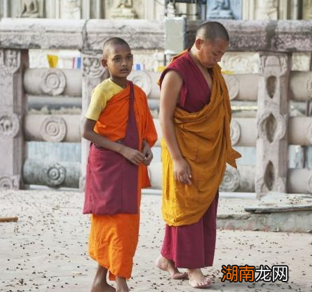 和尚与道士相比 古人看破红尘之后为何都去和尚