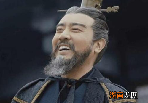 曹操为什么要将自己的女儿都嫁给汉献帝?他有什么目的吗?