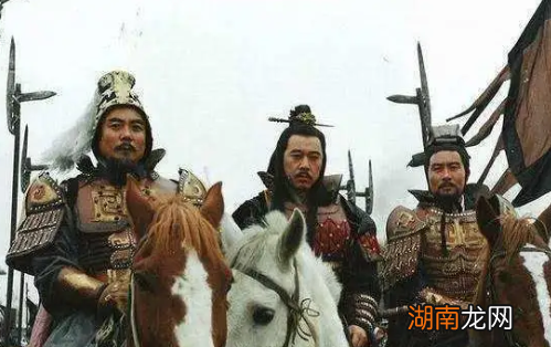 雍齿为何能获得刘邦的分封？是谁建议他怎么做的？