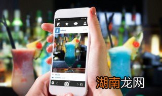 读高二的儿子玩手机怎么办 高二儿子沉迷于手机怎么办